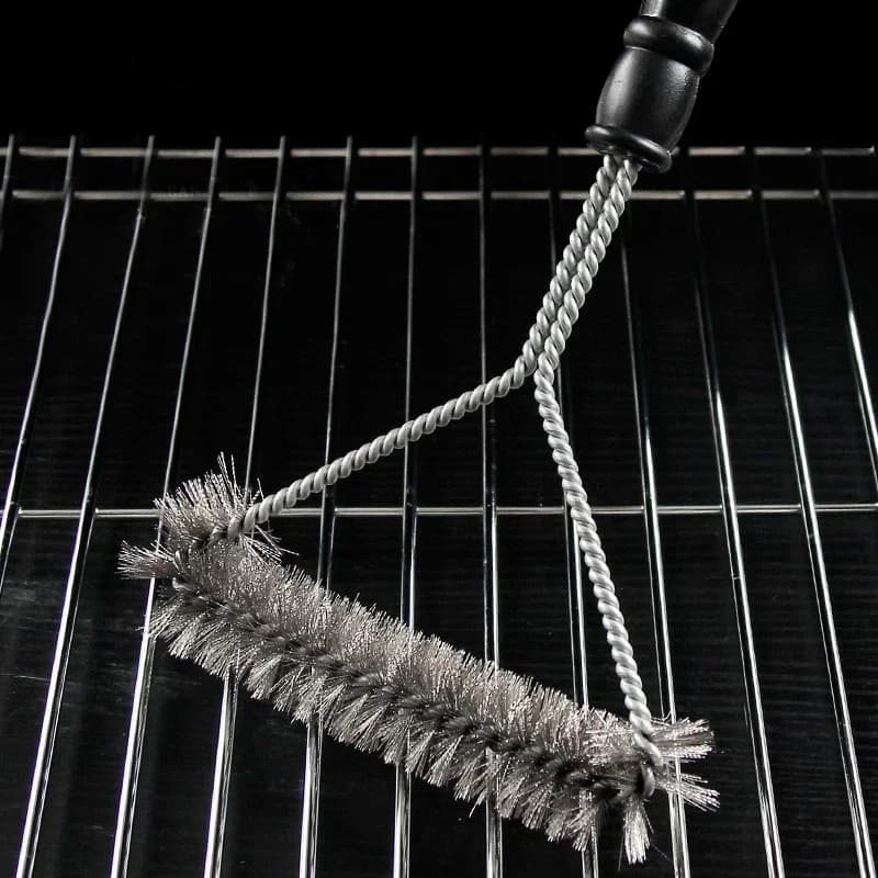 Escova de Limpeza para Grelha de Churrasco em Cerdas de Aço Inox